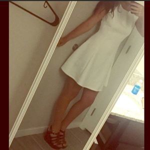 Elegant Scoop Neck Mini Dress | Forever 21 | Size M